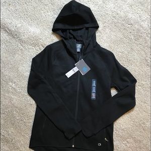 NWTs Gap fit zip/up black sweater